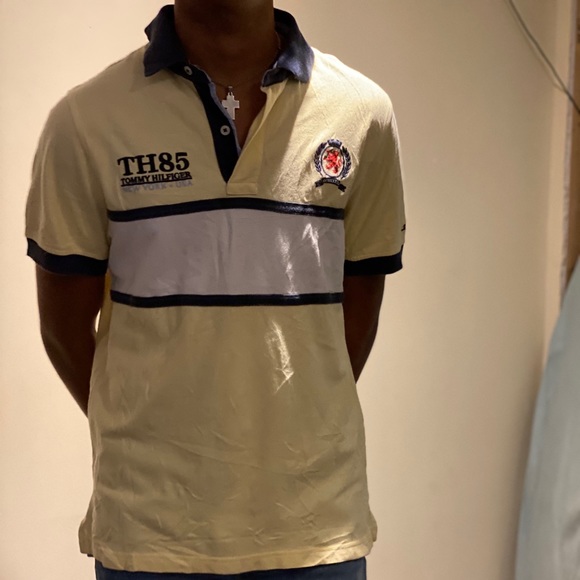 yellow tommy polo - Picture 1 of 1